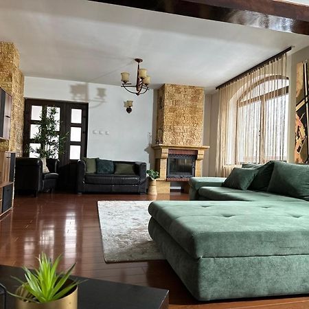 Vila Aldor Μπραν Εξωτερικό φωτογραφία