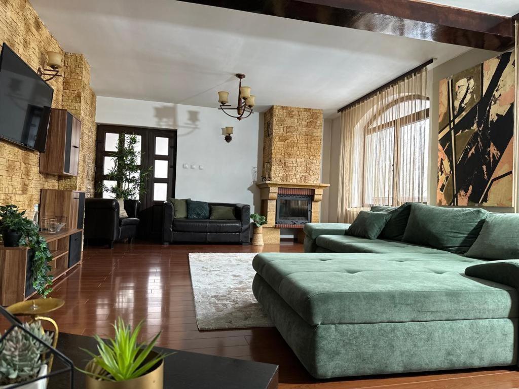 Vila Aldor Μπραν Εξωτερικό φωτογραφία